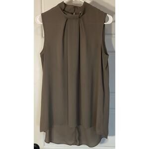 Cato Green Pleated Necklone Sleeveless Button Keyhole Closure Top L